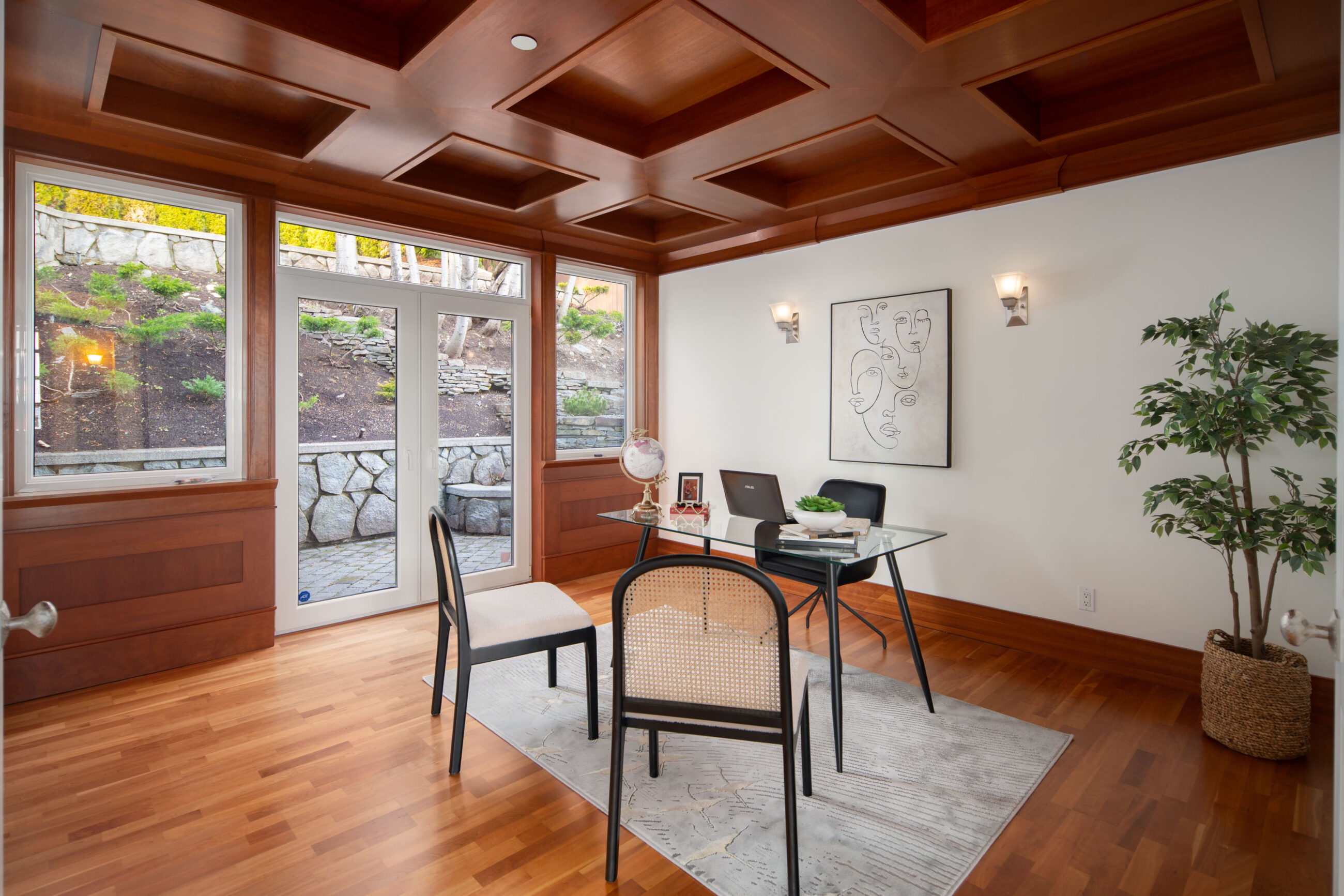 CUSTOM GORGEOUS HOME WITH PANORAMIC VIEW -- 2291 Orchard Ln, West Vancouver